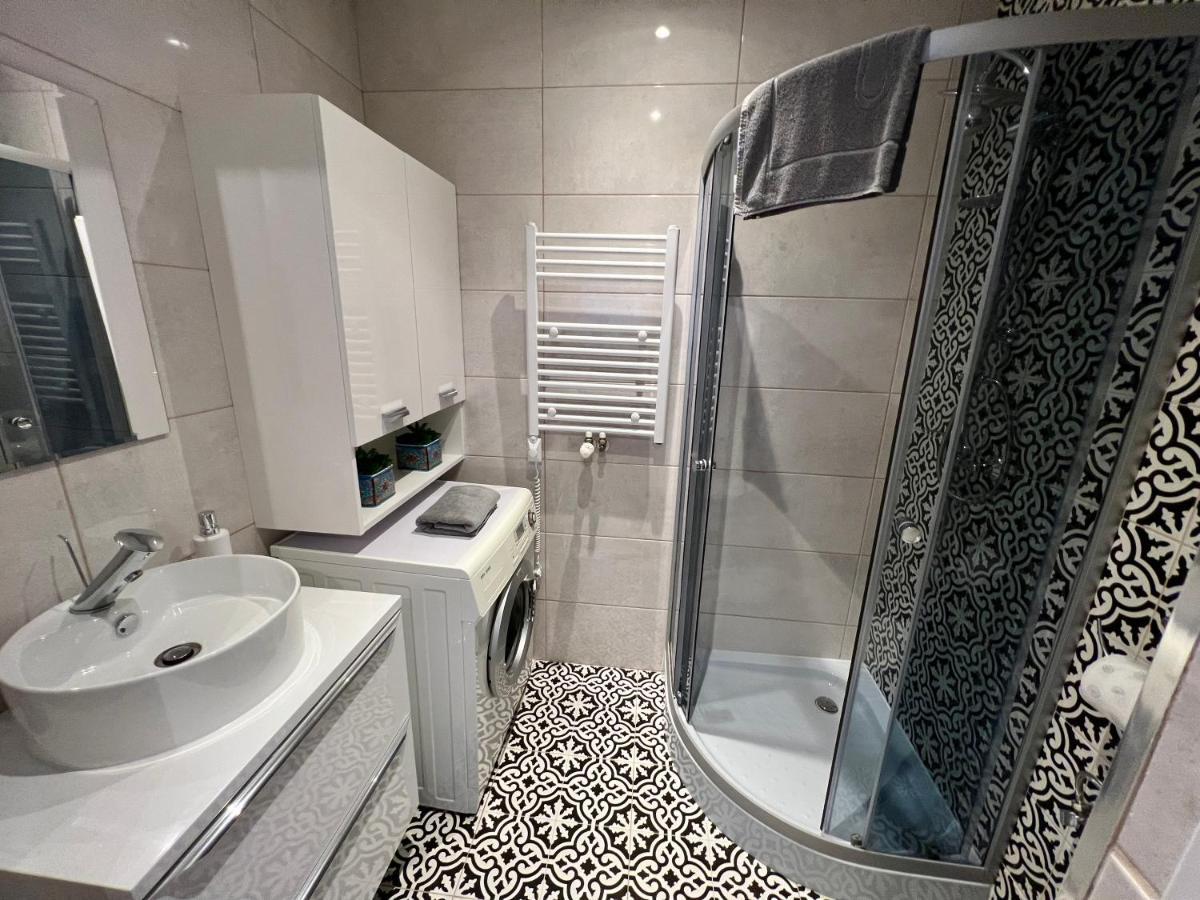Apartamenty Koktajlove Kielce Chambre photo