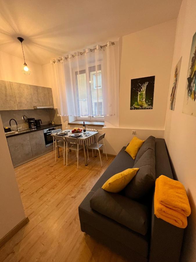 Apartamenty Koktajlove Kielce Extérieur photo